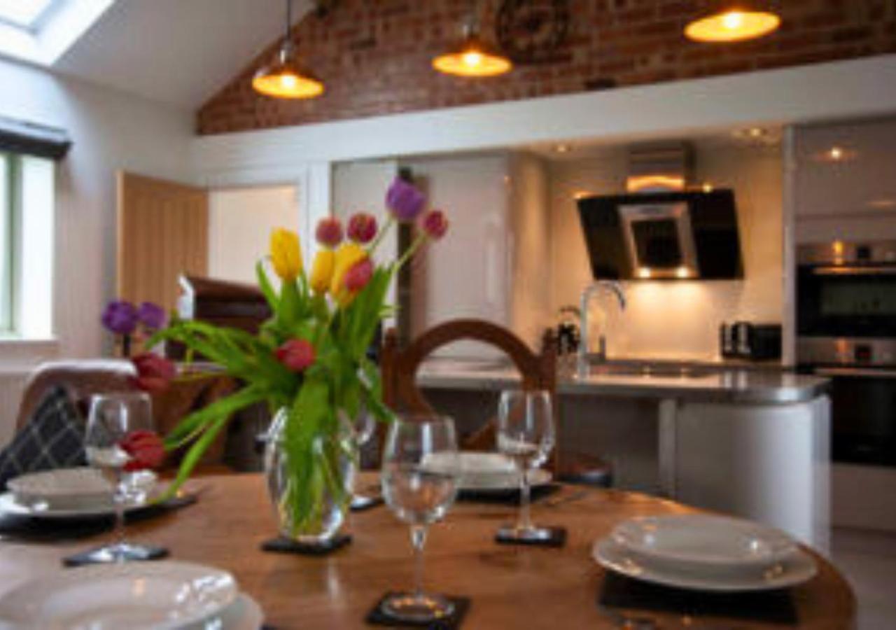Bowland Breaks-A Luxury Barn Conversion With Optional Hot Tub, Log Burner And Countryside Views Longridge Exterior foto